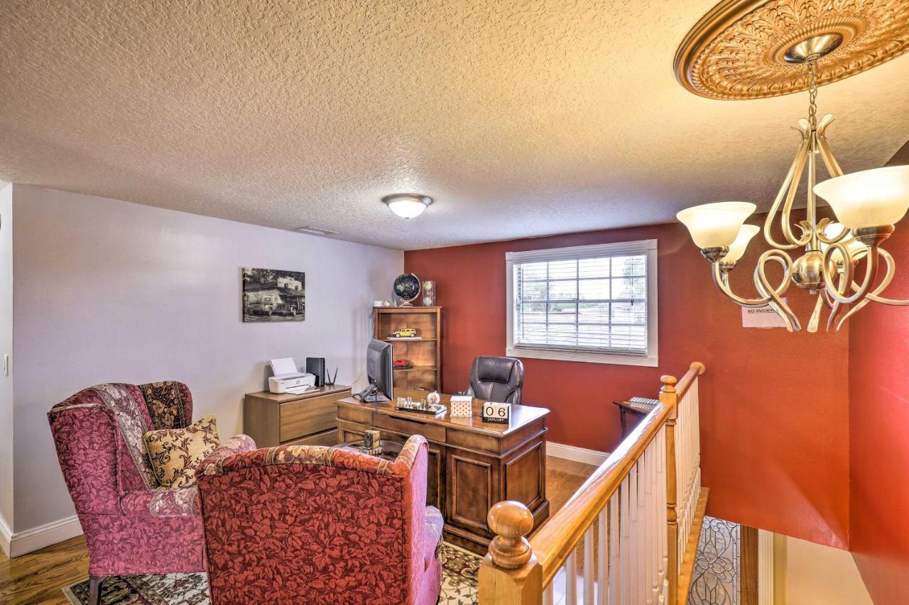 Cozy Home In Heart Of Tampa With Lanai And Pool! Ngoại thất bức ảnh