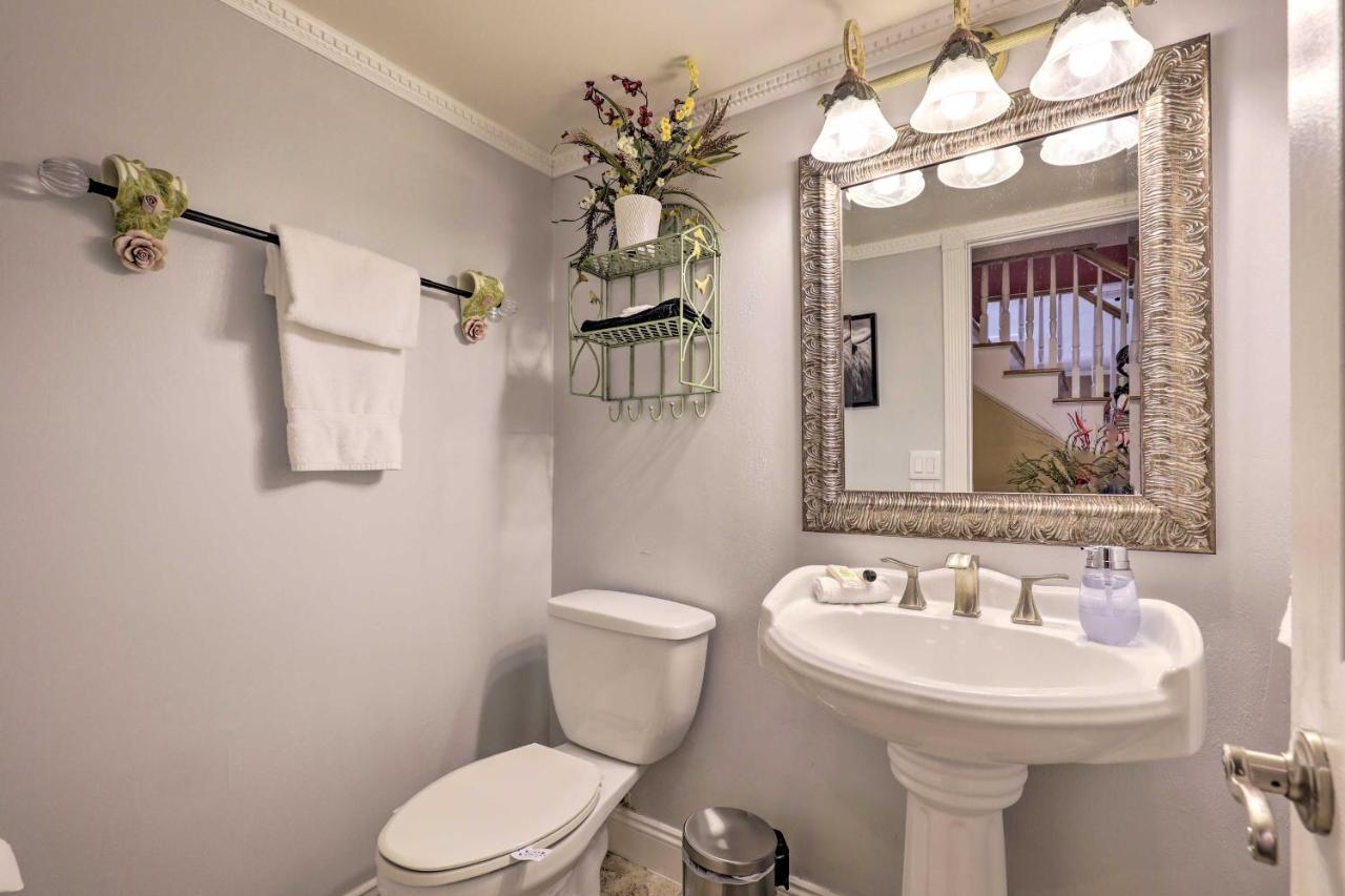 Cozy Home In Heart Of Tampa With Lanai And Pool! Ngoại thất bức ảnh